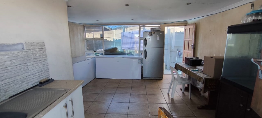 5 Bedroom Property for Sale in Bay View Western Cape